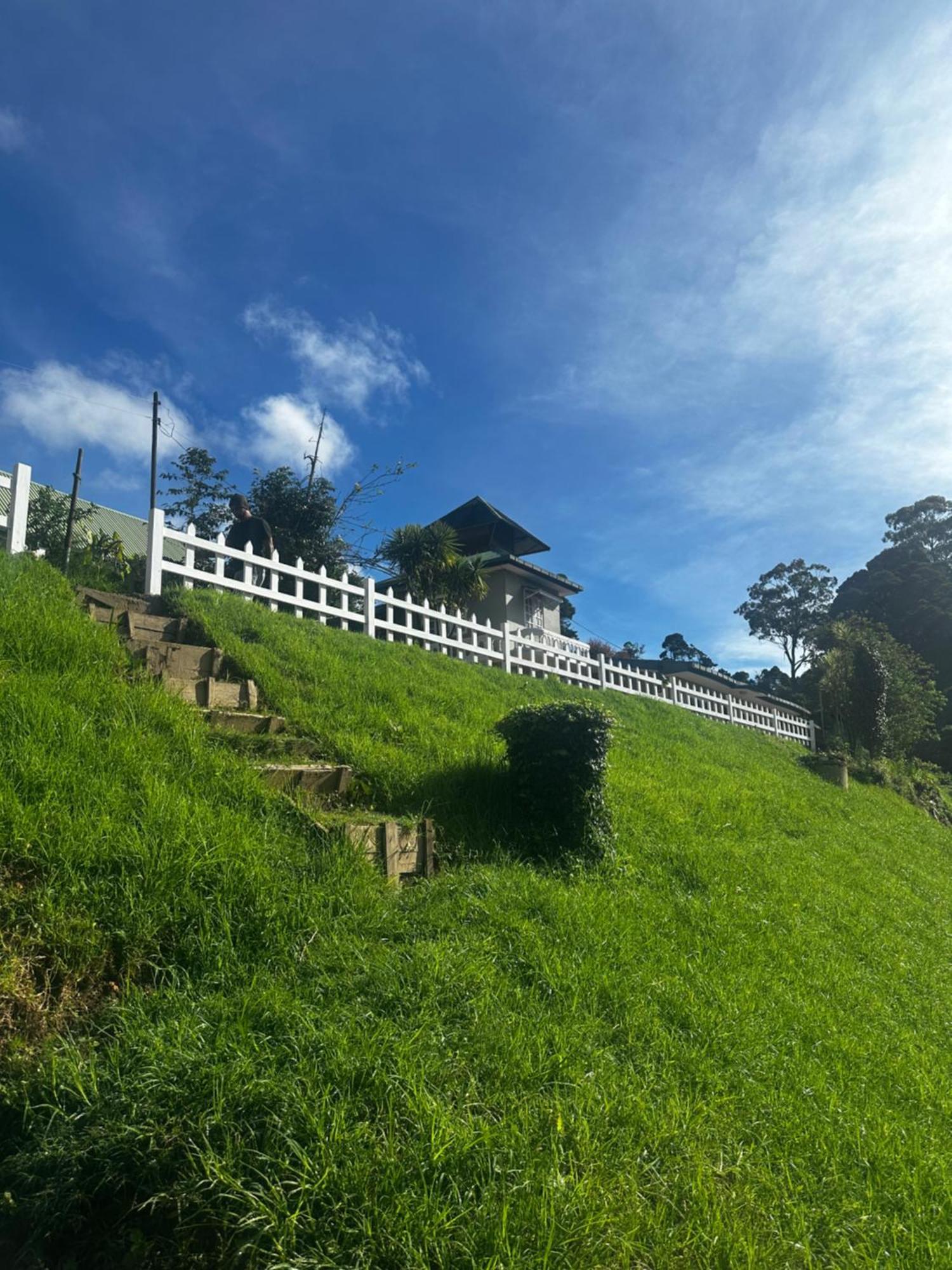 The Galways Edge Homestay Нувара-Элия Экстерьер фото